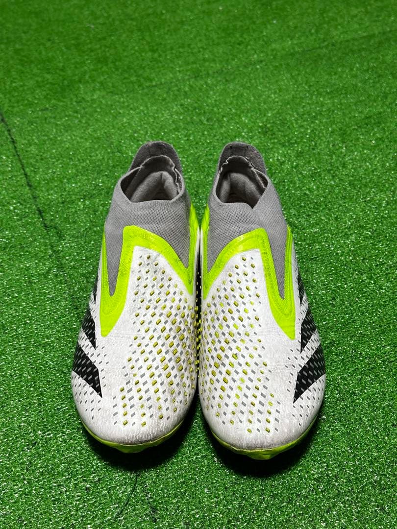 adidas プレデター AG サッカースパイク 白黄 使用感有 24.5cm