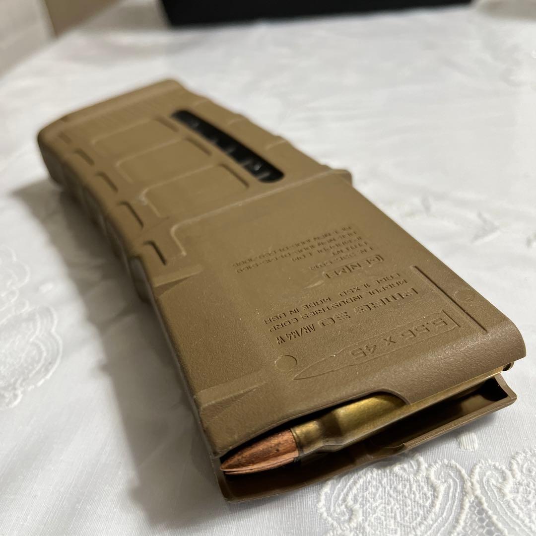 米軍MAGPUL P-MAG 30 FDE マガジン　カート2本付き