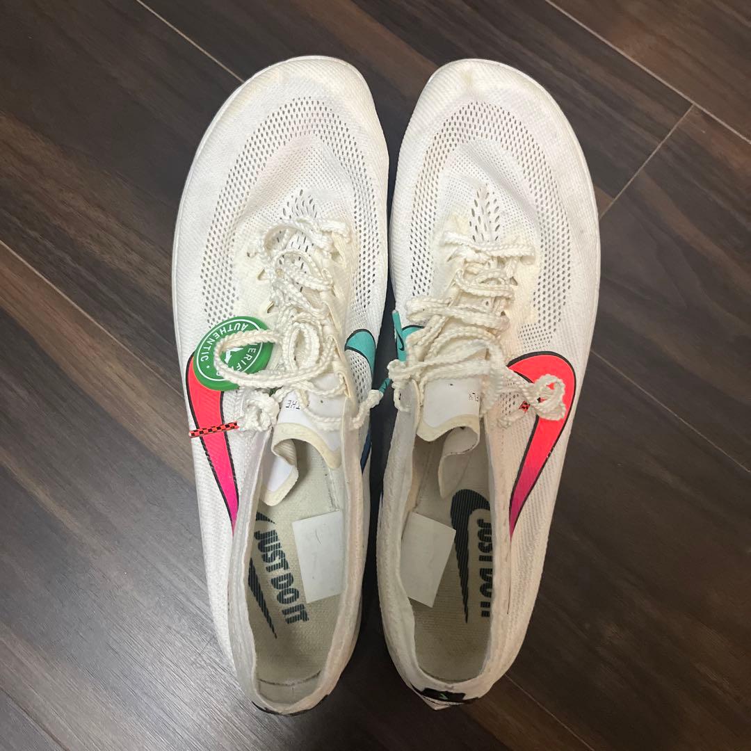 NIKE ズームxドラゴンフライ　ピンク&ターコイズ