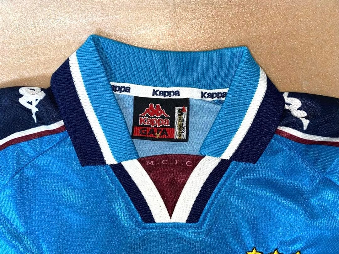 oasisファン必携 97-99 マンCフットボールシャツ Made in UK