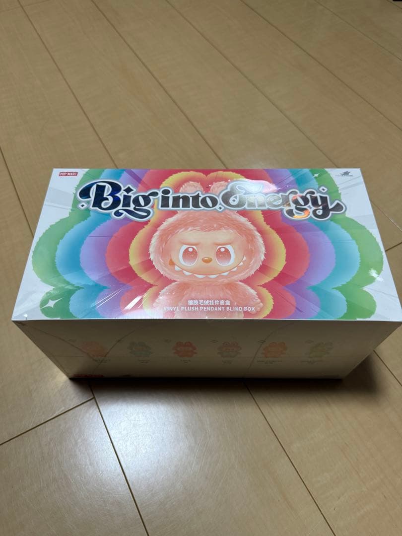 Big into Energy ぬいぐるみ