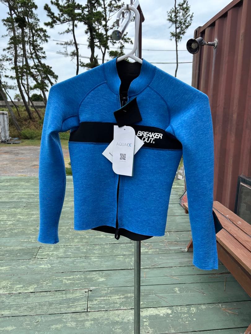 KIDS ウエットスーツ！BREAKER OUT セットアップ140cm