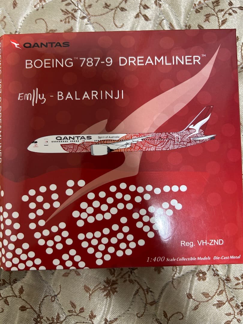 航空機・ヘリコプター Qantas Boeing 787-9 Dreamliner 1:400