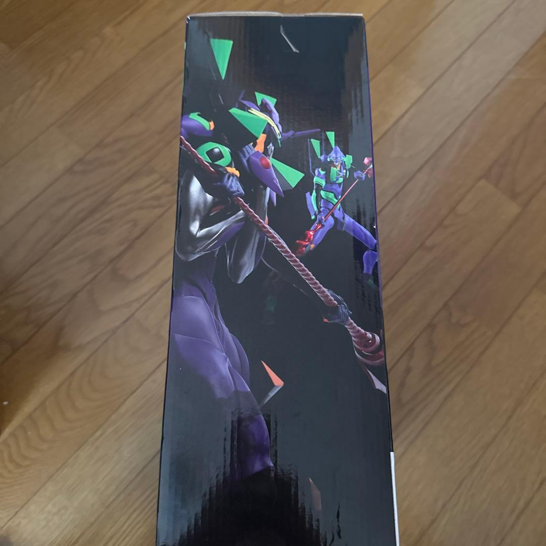 エヴァンゲリオン第13号機フィギュア