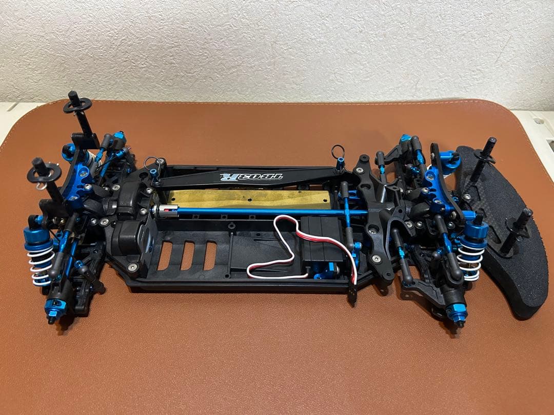 デン！タミヤTB-03R シャーシキット RC装置セット　ラジコンカー