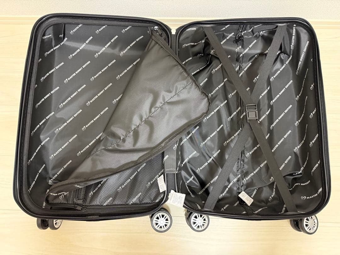 MASTER BUNNY EDITION TOURNAMENT キャリーケース