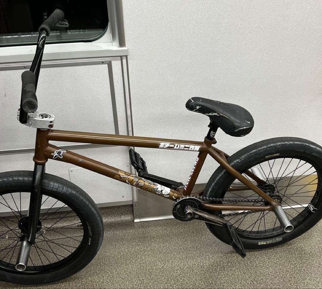 Sunday BMX dark waveフレームのみ