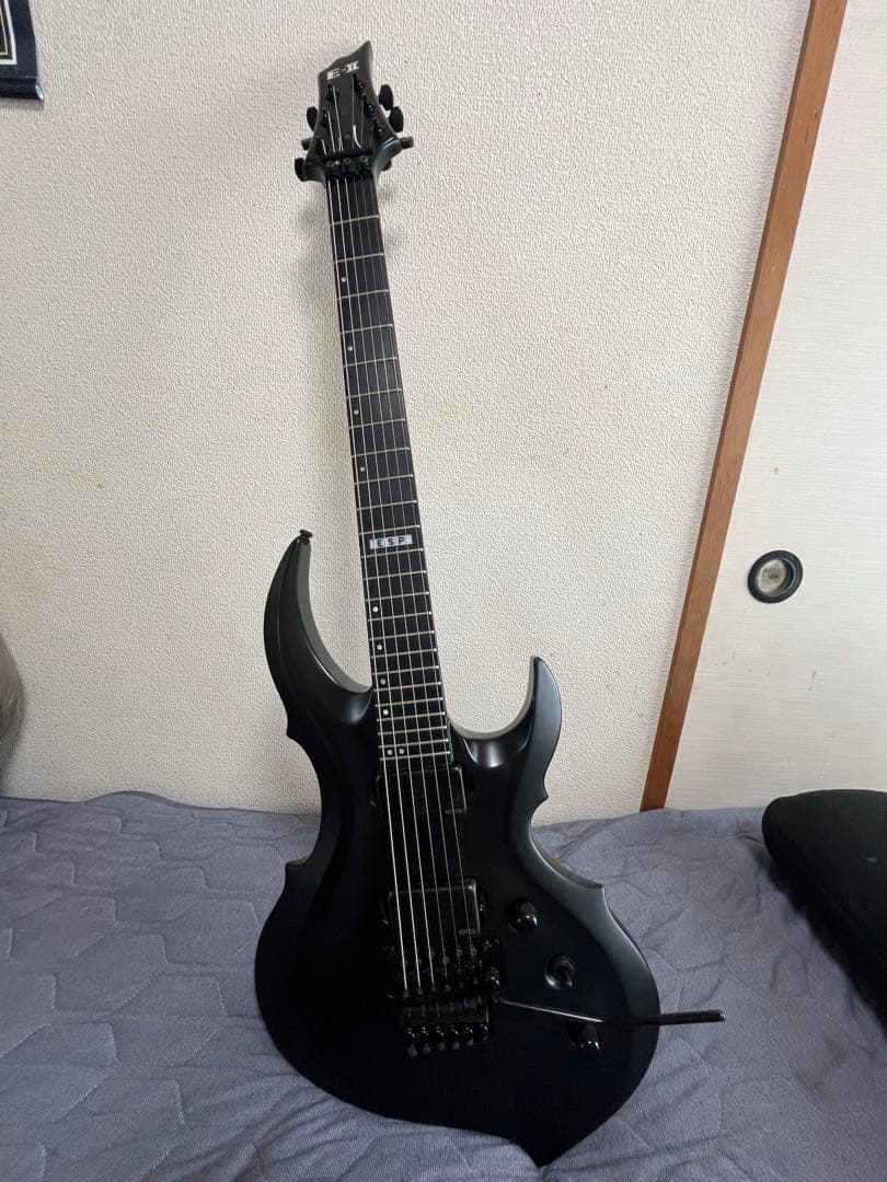 E-II エレキギター EMG セットスルーネック　ほぼ新品