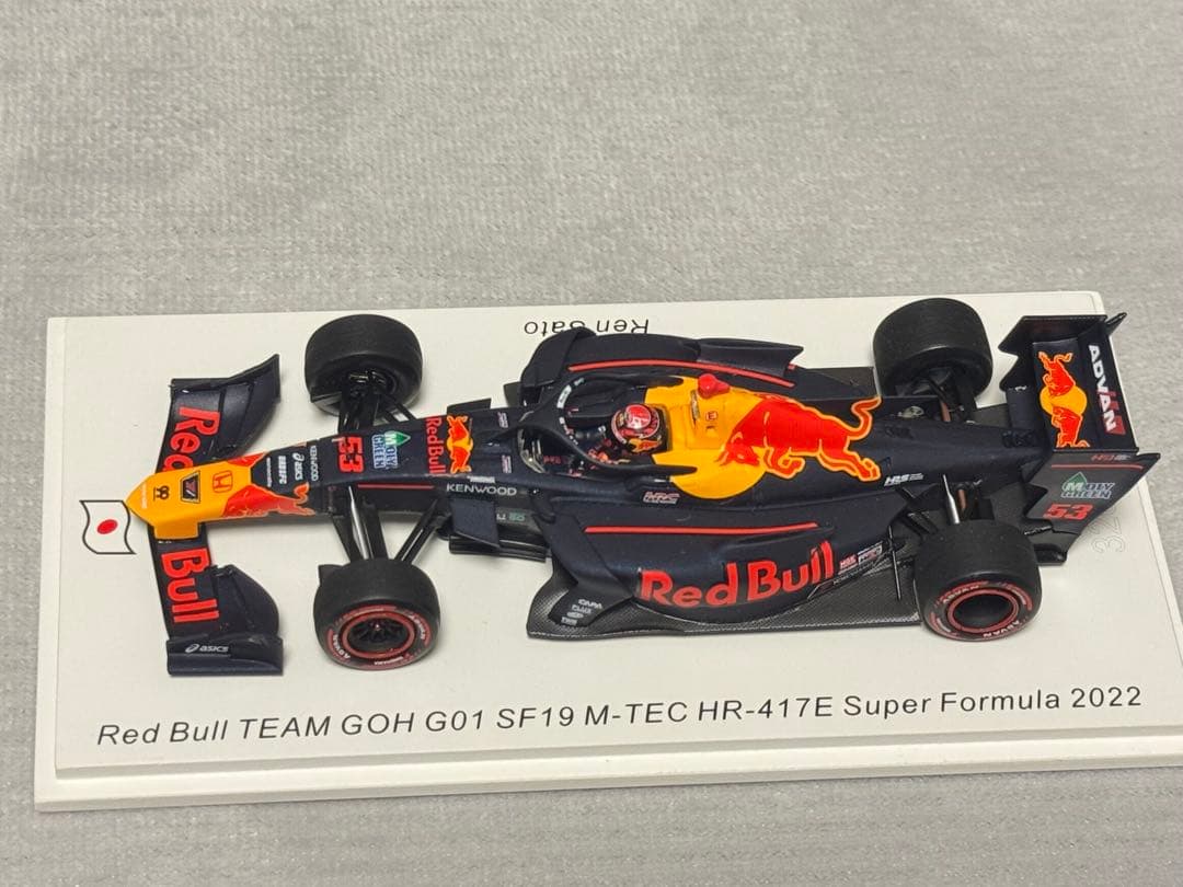 Spark 1/43 Red Bull チーム郷 G01 SF19 佐藤蓮