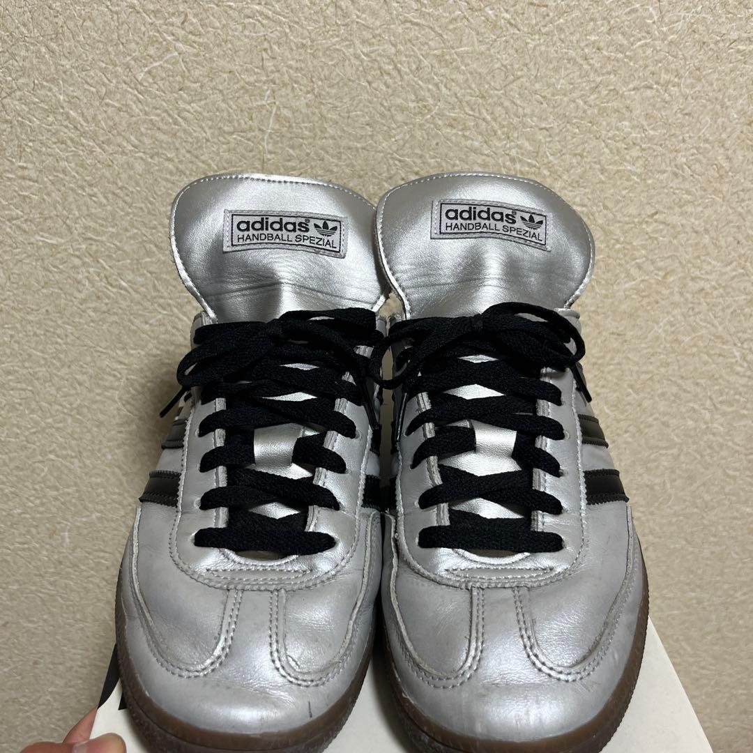 希少品 adidas SPECIAL シルバー シューズ