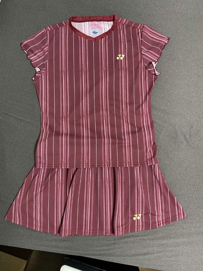 ヨネックスレディーステニスウェア