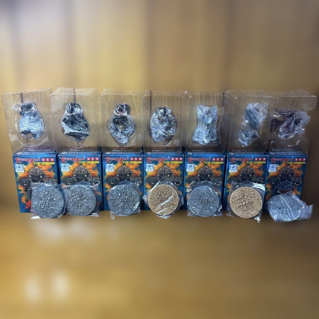 ガメラ大進撃コレクション-01 エッグモン　7種コンプリートBOX入り7体