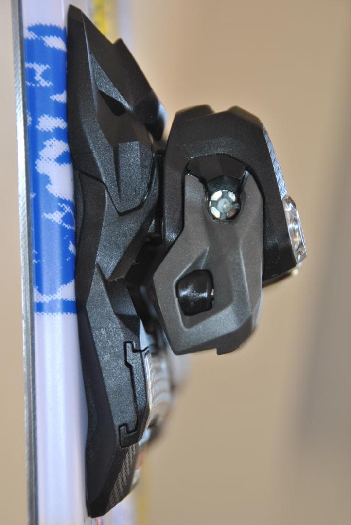 スキー板 VOLKL フォルクル REVOLT 81 158cm