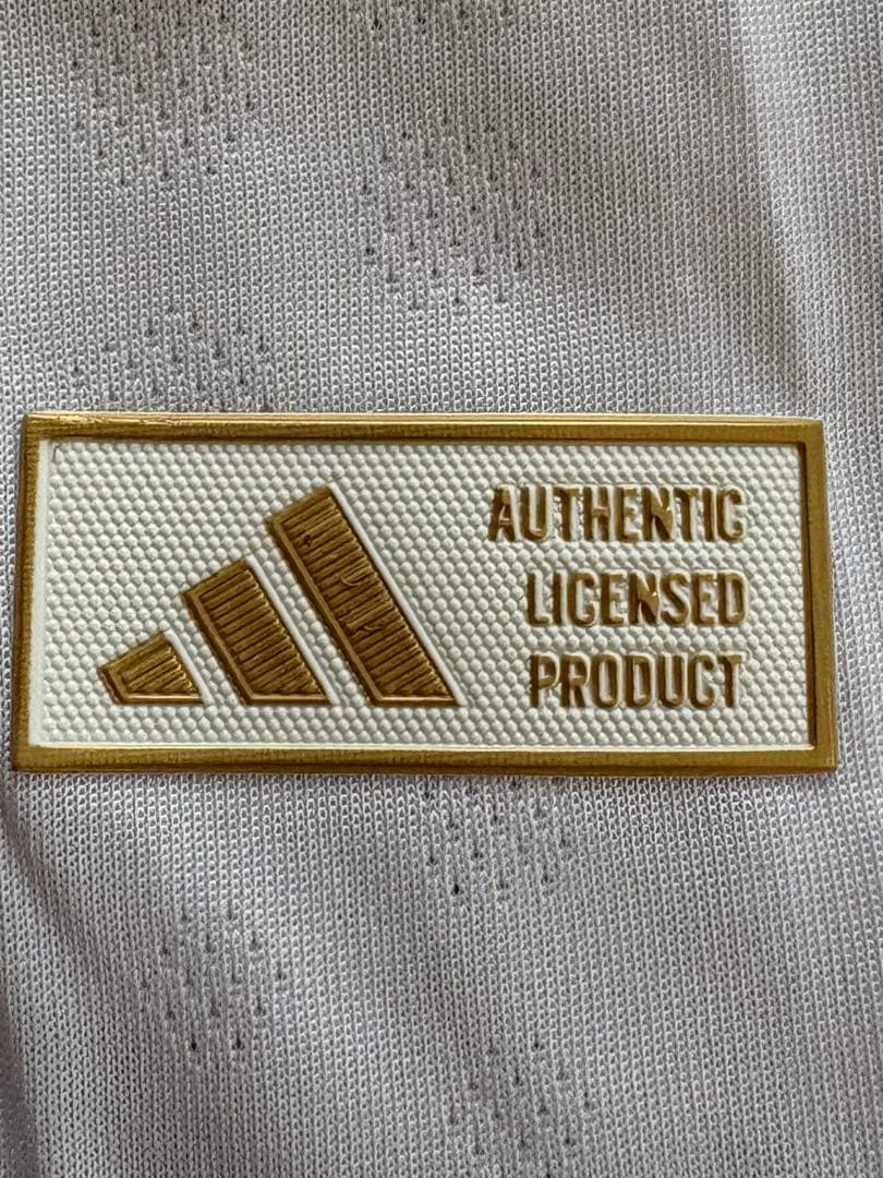 レア❗️MBAPPÉ 9番レアルマドリードユニホームadidas大人気のユニホーム