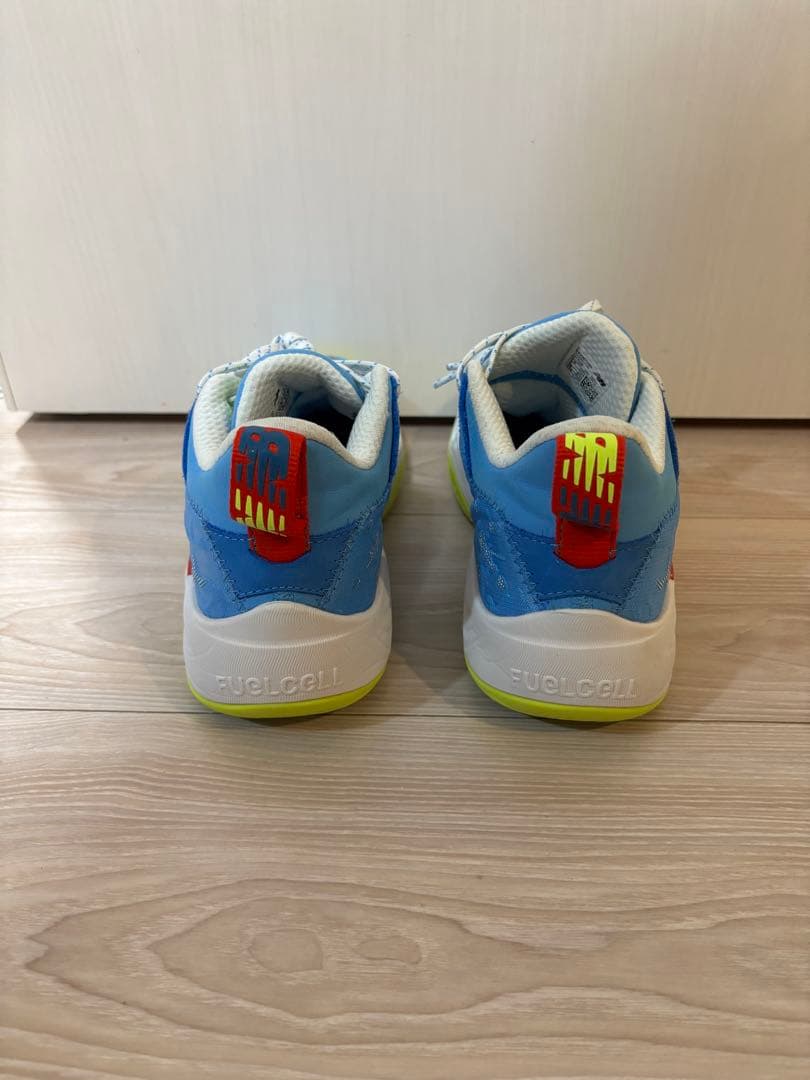 シューズ(女性用) New balance/FuelCell Two Wxy v3 23.5cm