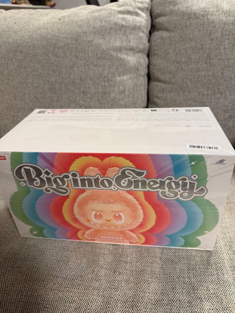 ポップマートLABUBUTHE MONSTERS Big into Energ