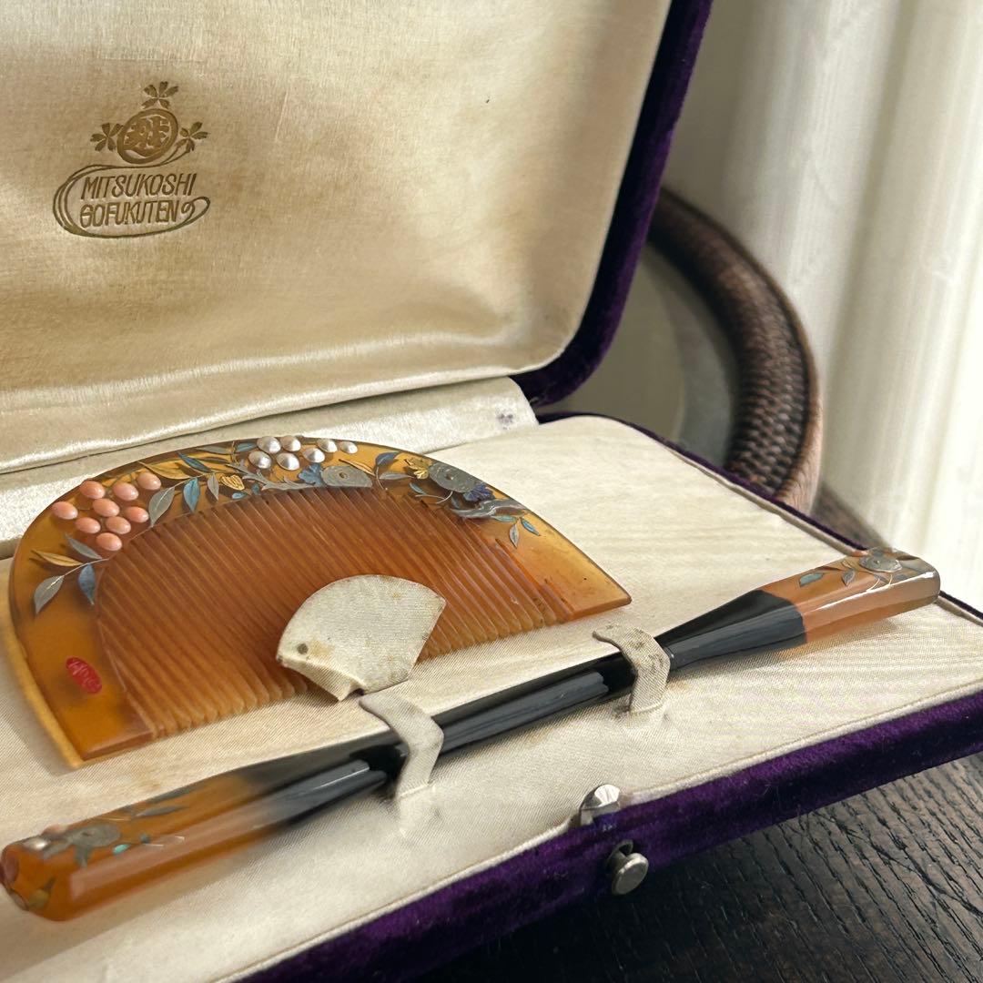 アンティーク　白甲に螺鈿さんご真珠　春風作　かんざし笄セット