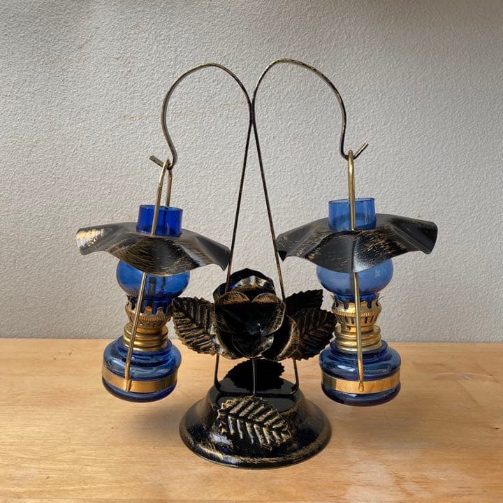 レア　オイルランプ　2個　天秤型　青　ガラス　薔薇　骨董　ランタン　年代不明