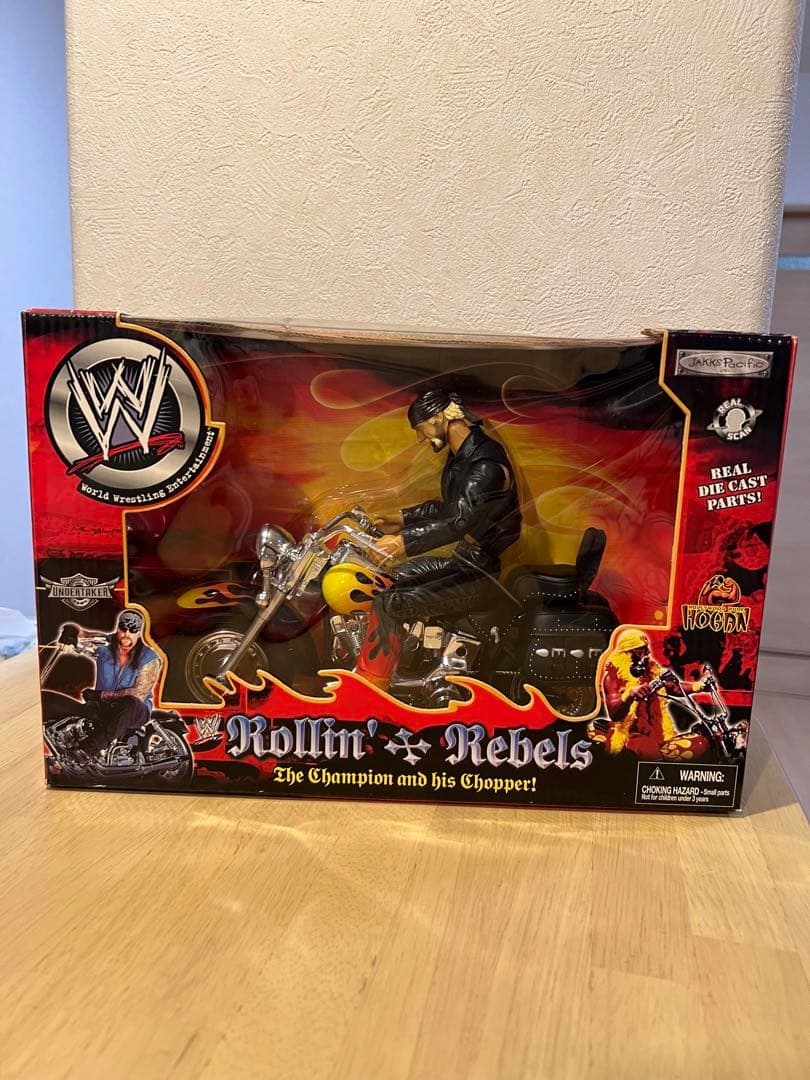 ハルクホーガン　バイク　フィギュア