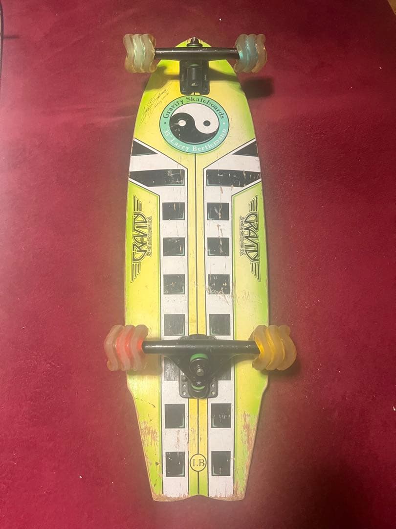 スケートボード Gravity Skateboards Larry Bertlemann 33\