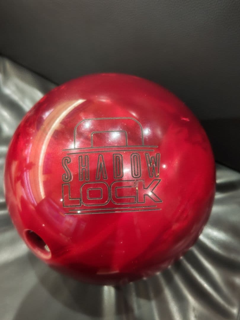 シャドウロック　レッド