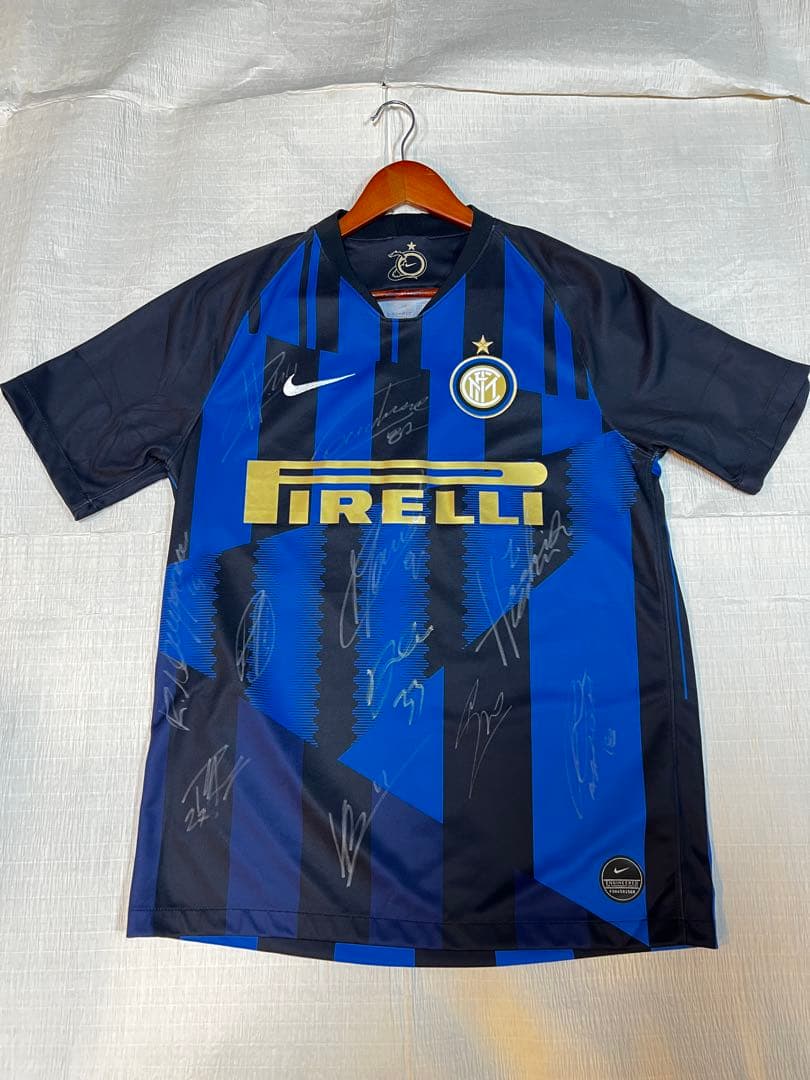 インテル・ミラノ サイン入りジャージ　Mサイズ　INTER