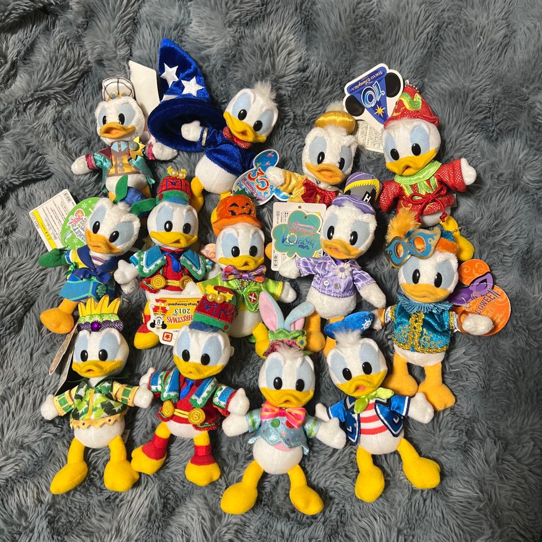 レア 廃盤 13個セット ディズニー ドナルド ぬいぐるみバッジ まとめ売り
