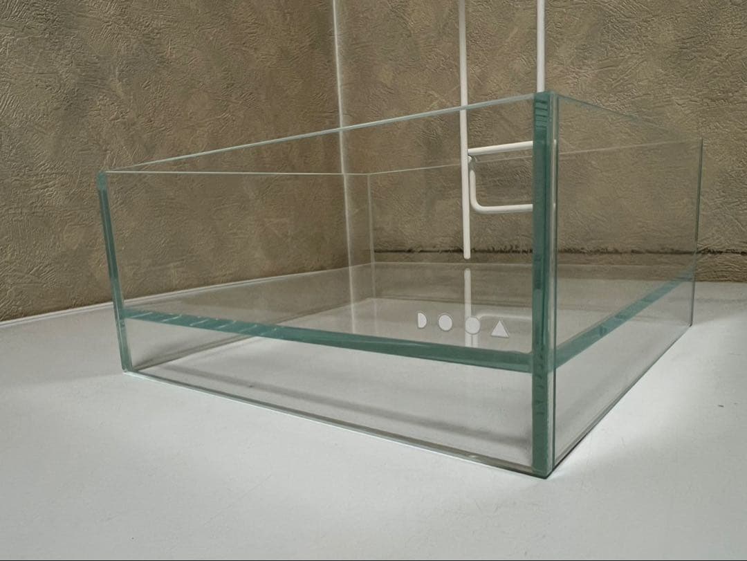 ネオグラスエア20×20×9 と マグネットライトワイヤーアームセット