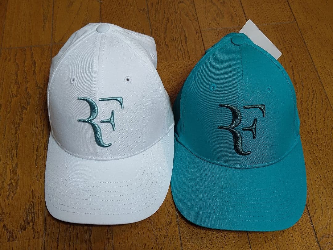 ユニクロ　ロジャー・フェデラー　キャップセット