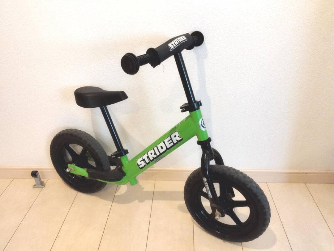 ストライダー STRIDER グリーン SPORT スポーツ 12インチ