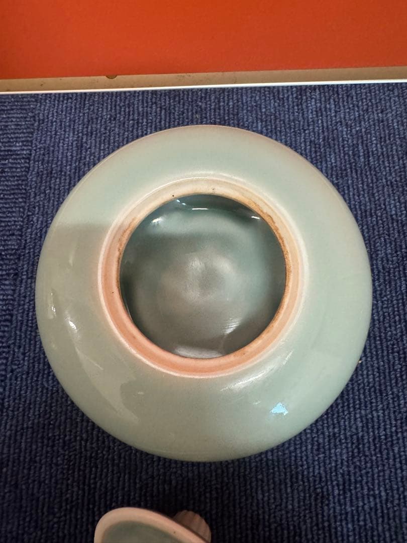 2013 青磁　香炉