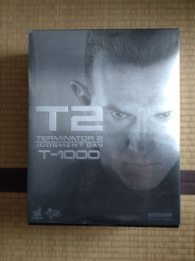 その他 Hottoys T-1000 1/6