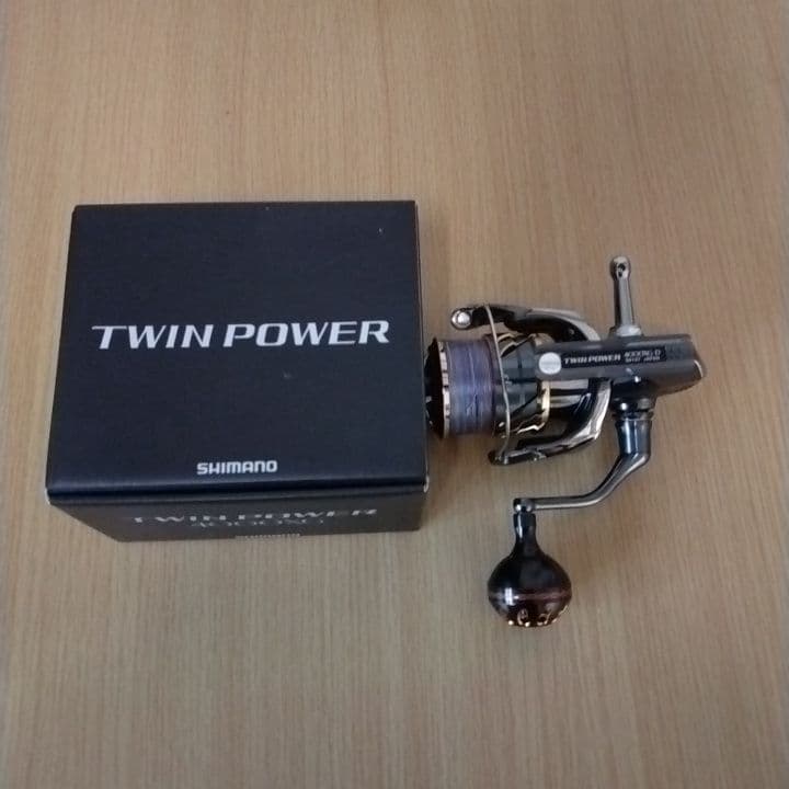 シマノ　20ツインパワー　4000XG
