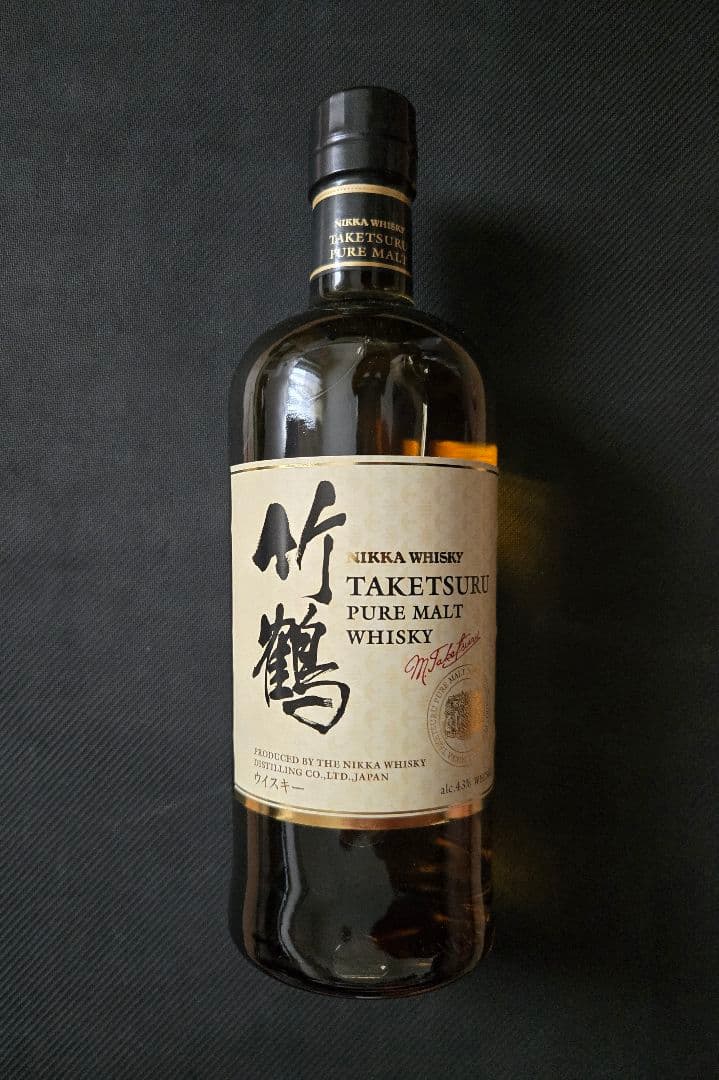 竹鶴ピュアモルトウイスキー　700ml