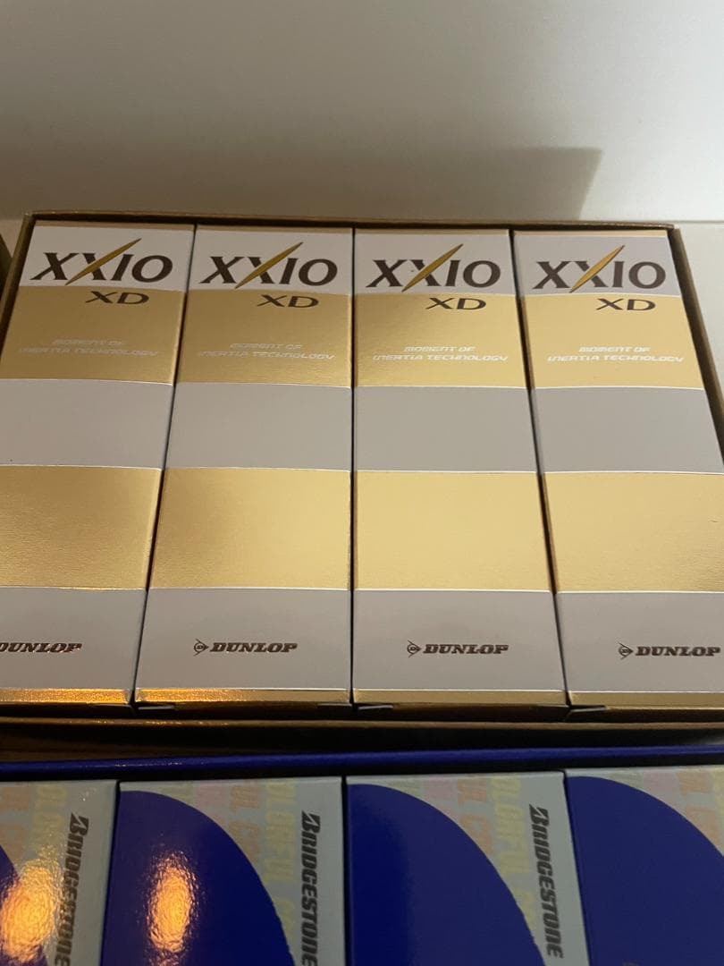 ●ゴルフボール4箱セット ●XXIO SUPER XD Newing