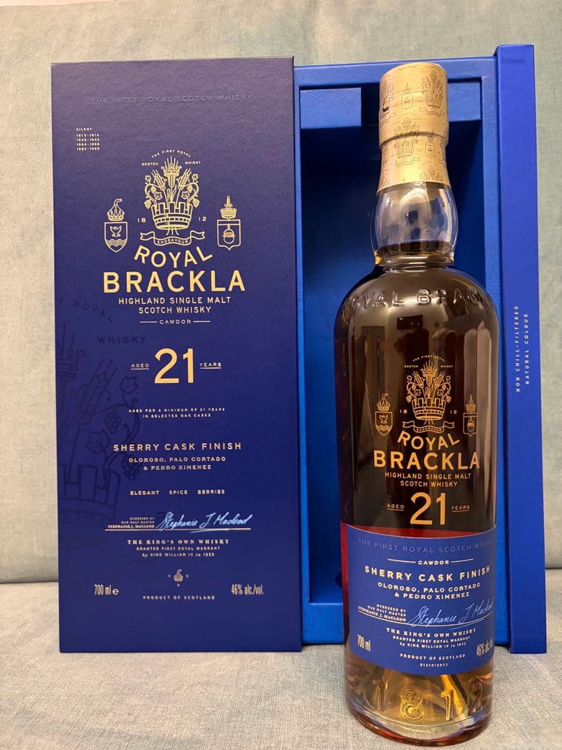 T*a様 【激安】 ロイヤルブラックラ 21年 保存状態は完璧です。