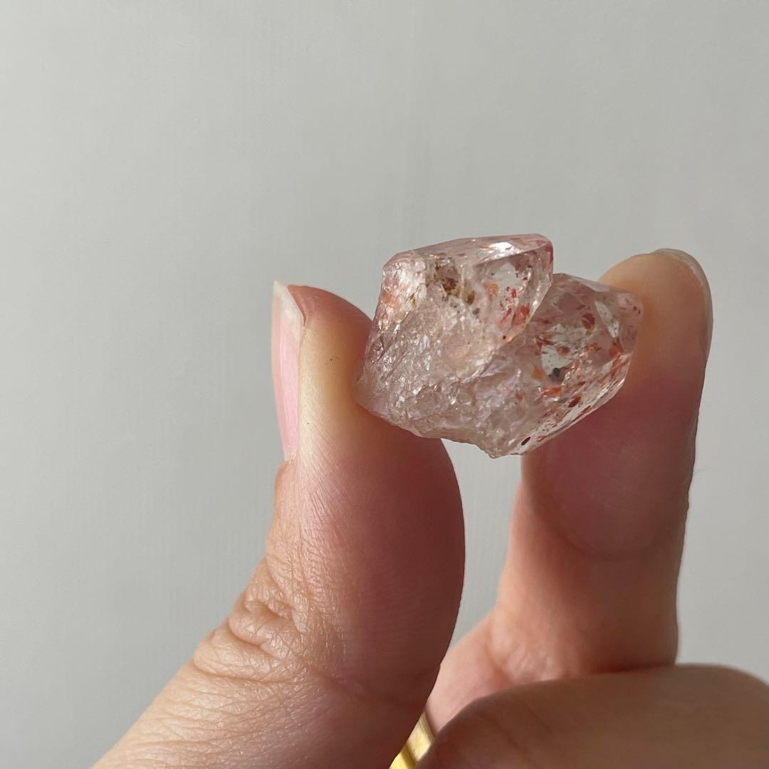 モンド　エレスチャルクォーツ　タンザニア　水晶　レピドクロサイト