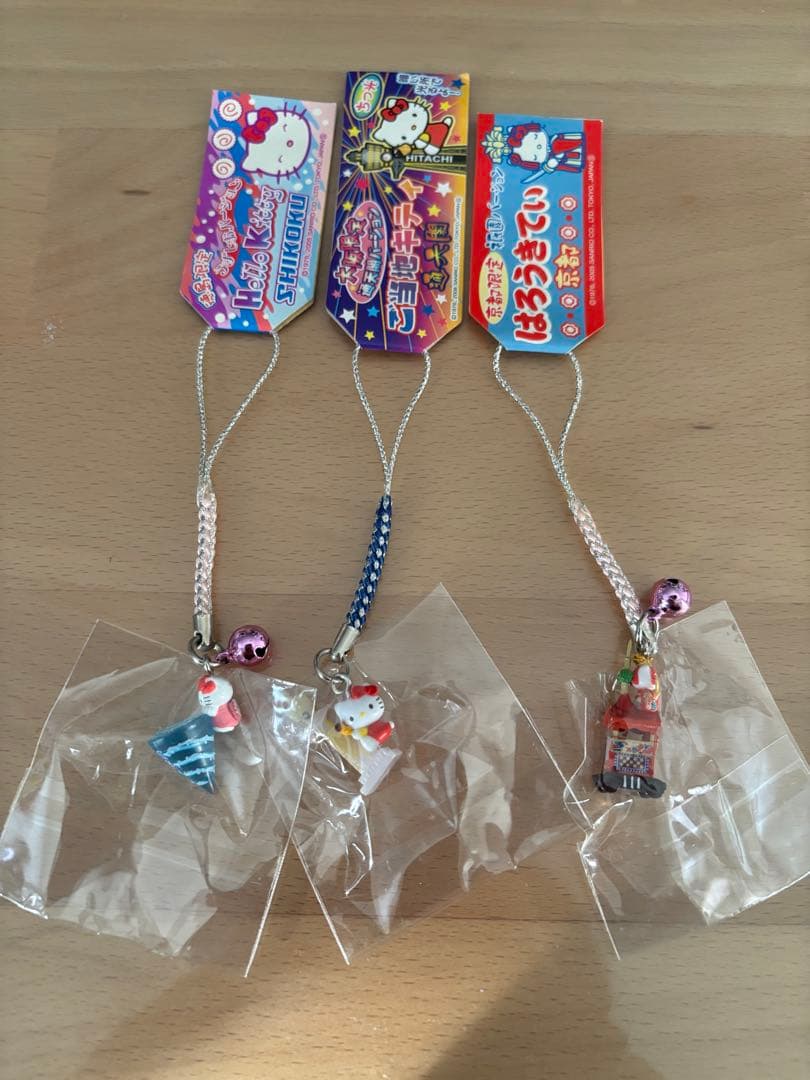 【未使用】ご当地キティ根付け 3点 通天閣（蓄光）/ 徳島うずしお / 京都祇園