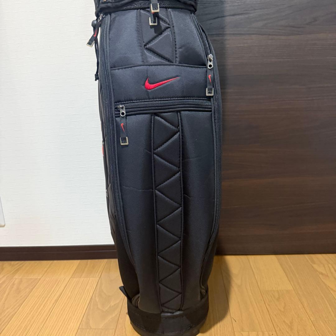 NIKE ゴルフバッグ・キャディバッグ 黒 赤