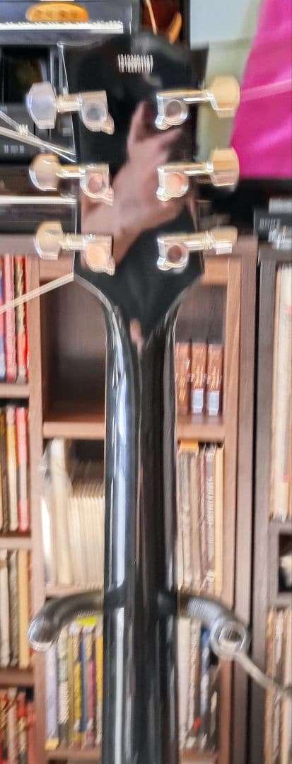 Maestro by Gibson ピアノブラックエレキギター　ハードケース付属