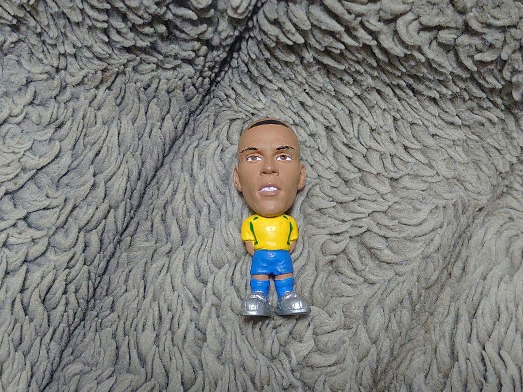【サッカー・ブラジル代表】ロナウド　試作版フィギュア