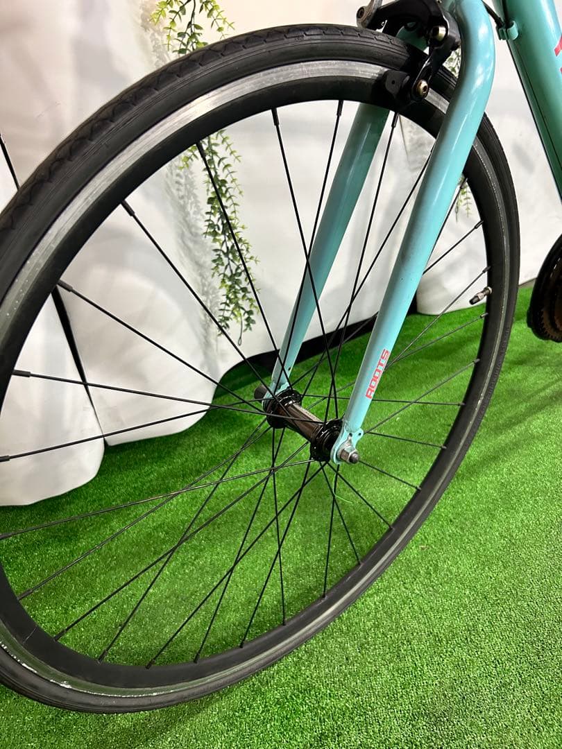 No.104700×28C型 クロスバイク  ROOTS 21段変速SR700T