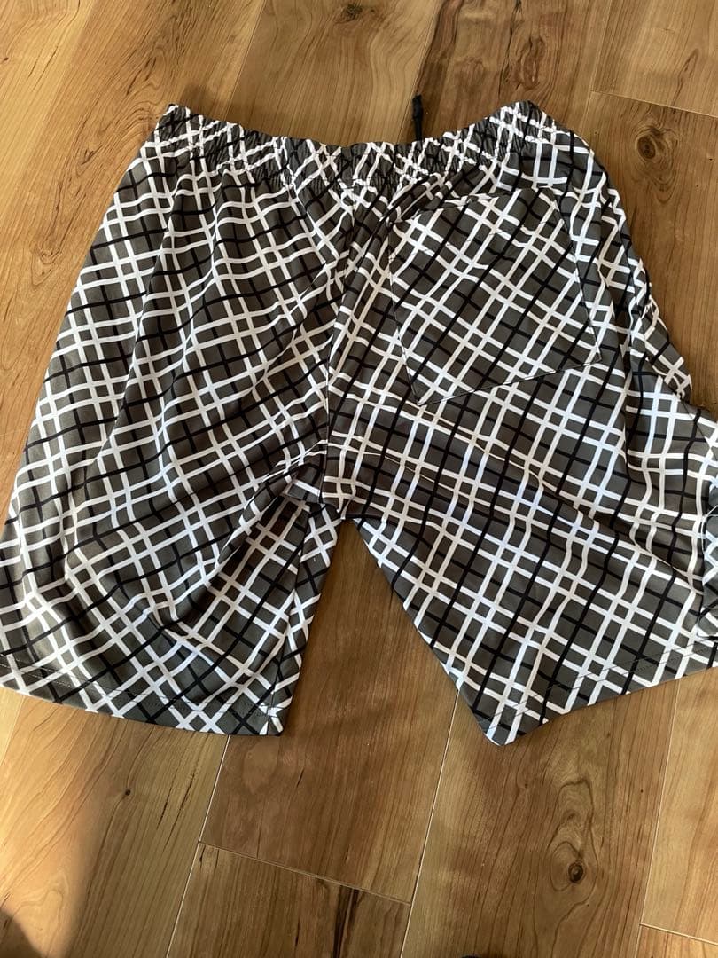 ヨネックス　ハーフパンツ