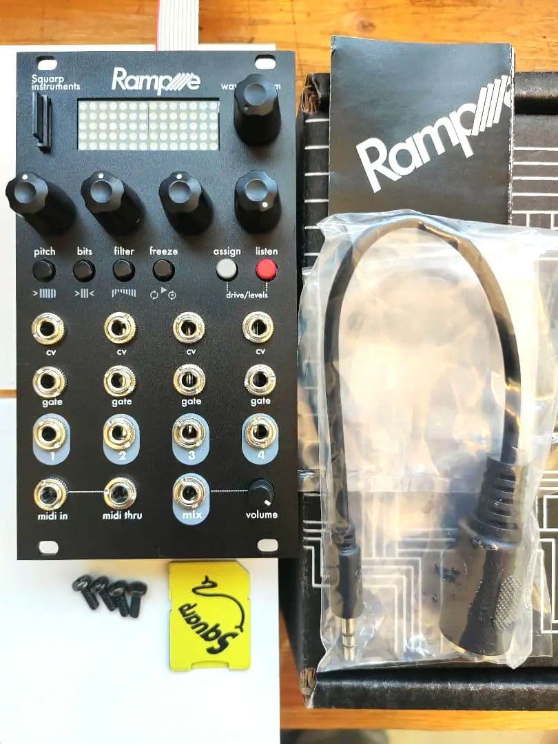 Squarp Rample サンプラー・モジュラーシンセサイザー