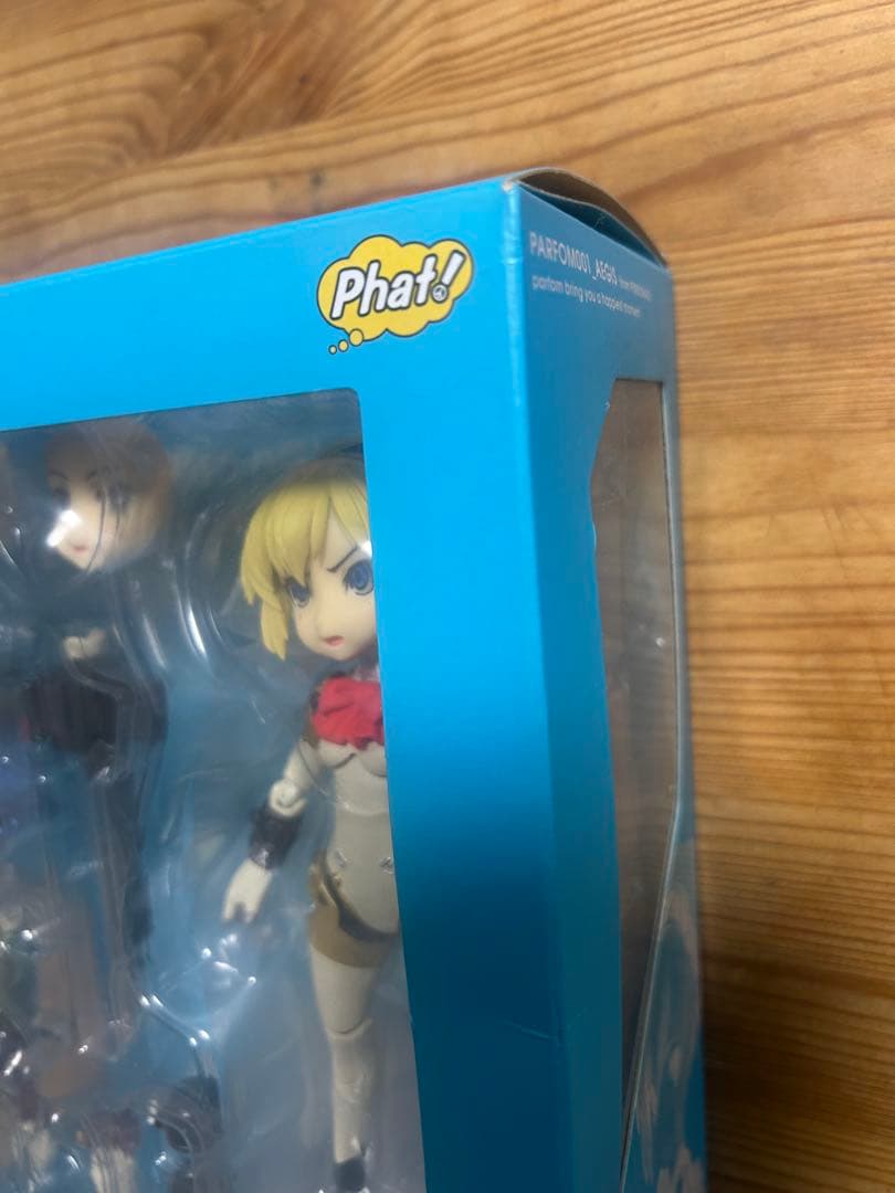 パルフォム アイギス ペルソナ3 ファットカンパニー