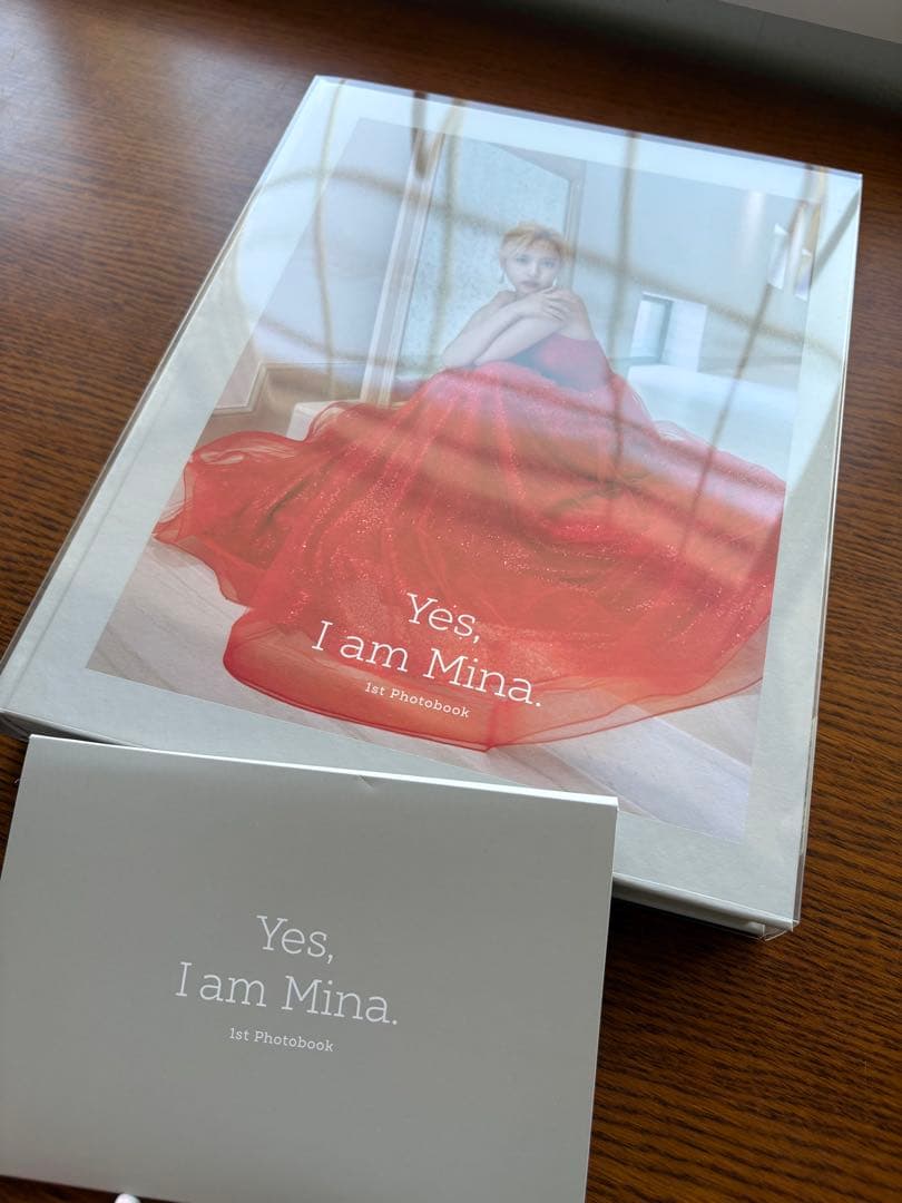 Yes,I am Mina 写真集