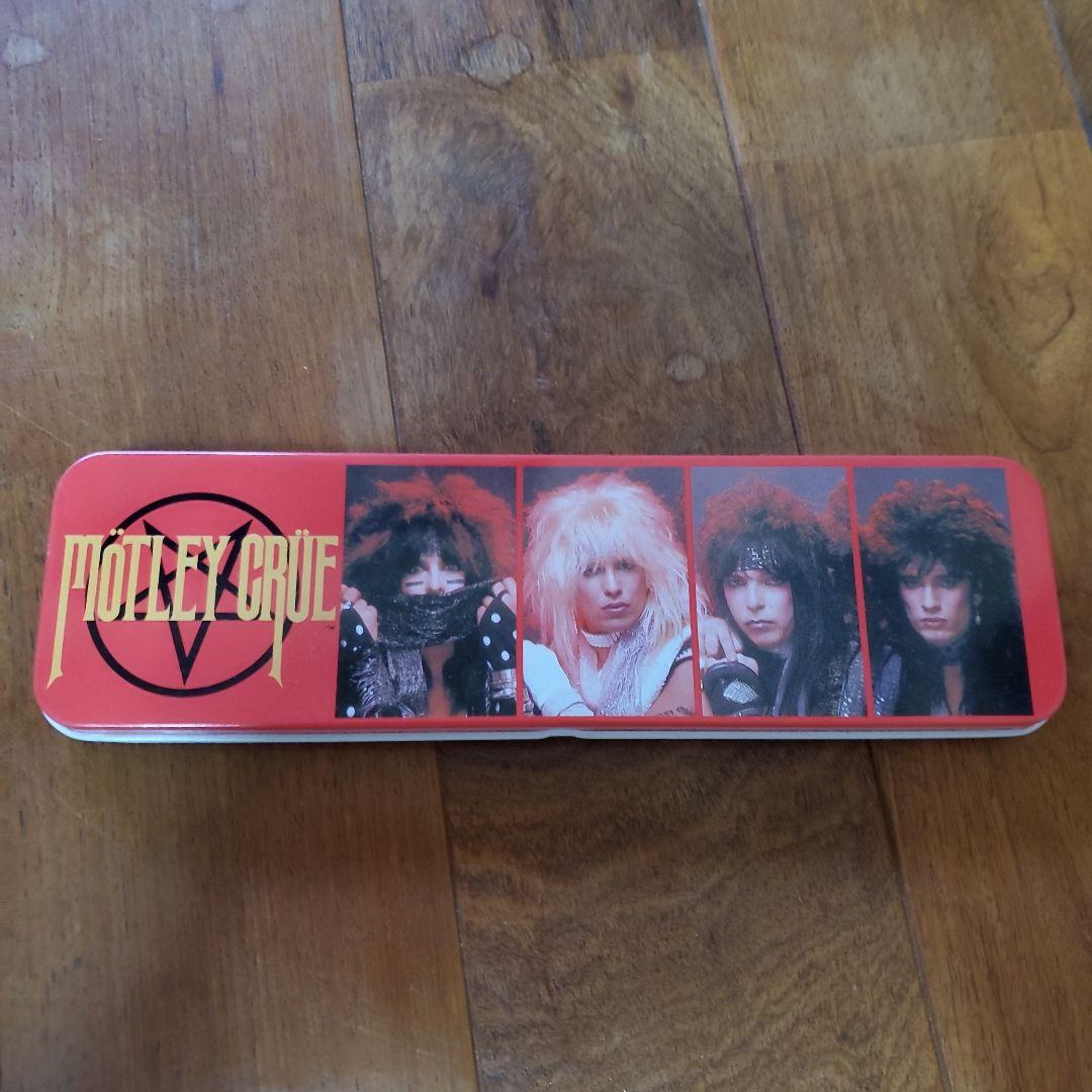 MÖTLEY CRÜE 筆箱 レッド