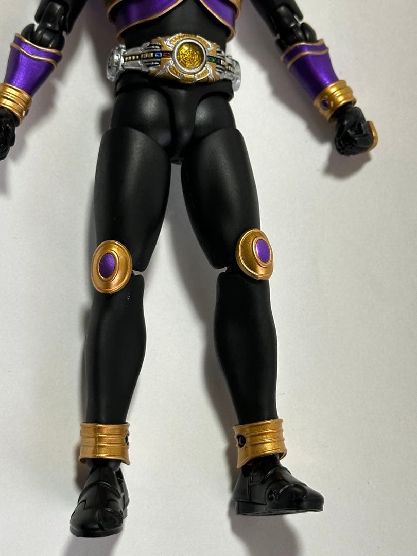 S.H.Figuarts　真骨彫製法　仮面ライダークウガ　ライジングタイタン