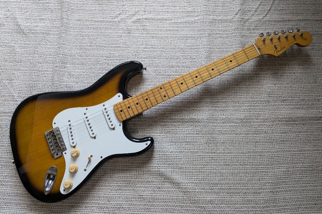いぬどしFender Japan Stratocaster ST57-TX