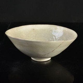 定窯白磁陽刻花文　鉢　碗　金継ぎ直し